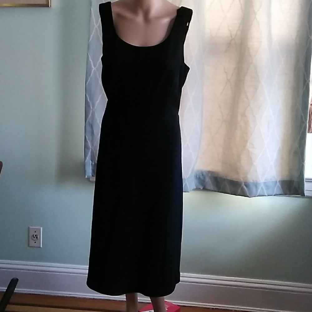 Donna Ricco 12 black formal dress
